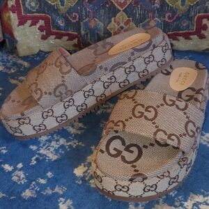 Gucci Angelina Maxi GG Slide Sandals 8 NEW!